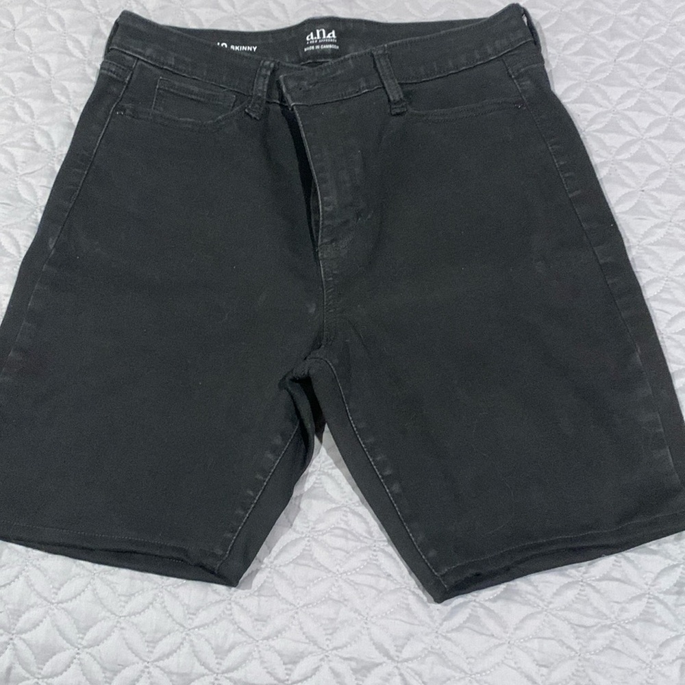 Anna black shorts, size 10,